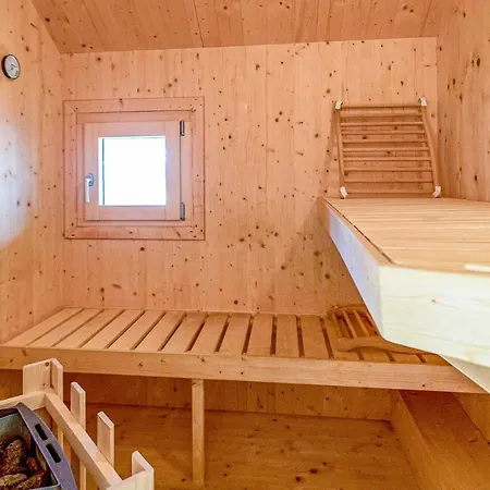 Five-bedroom Holiday In St.georgen A.kreischb. Prázdninový dům *